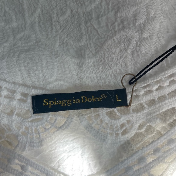 Embroidered Blouse - Picture 2 of 4